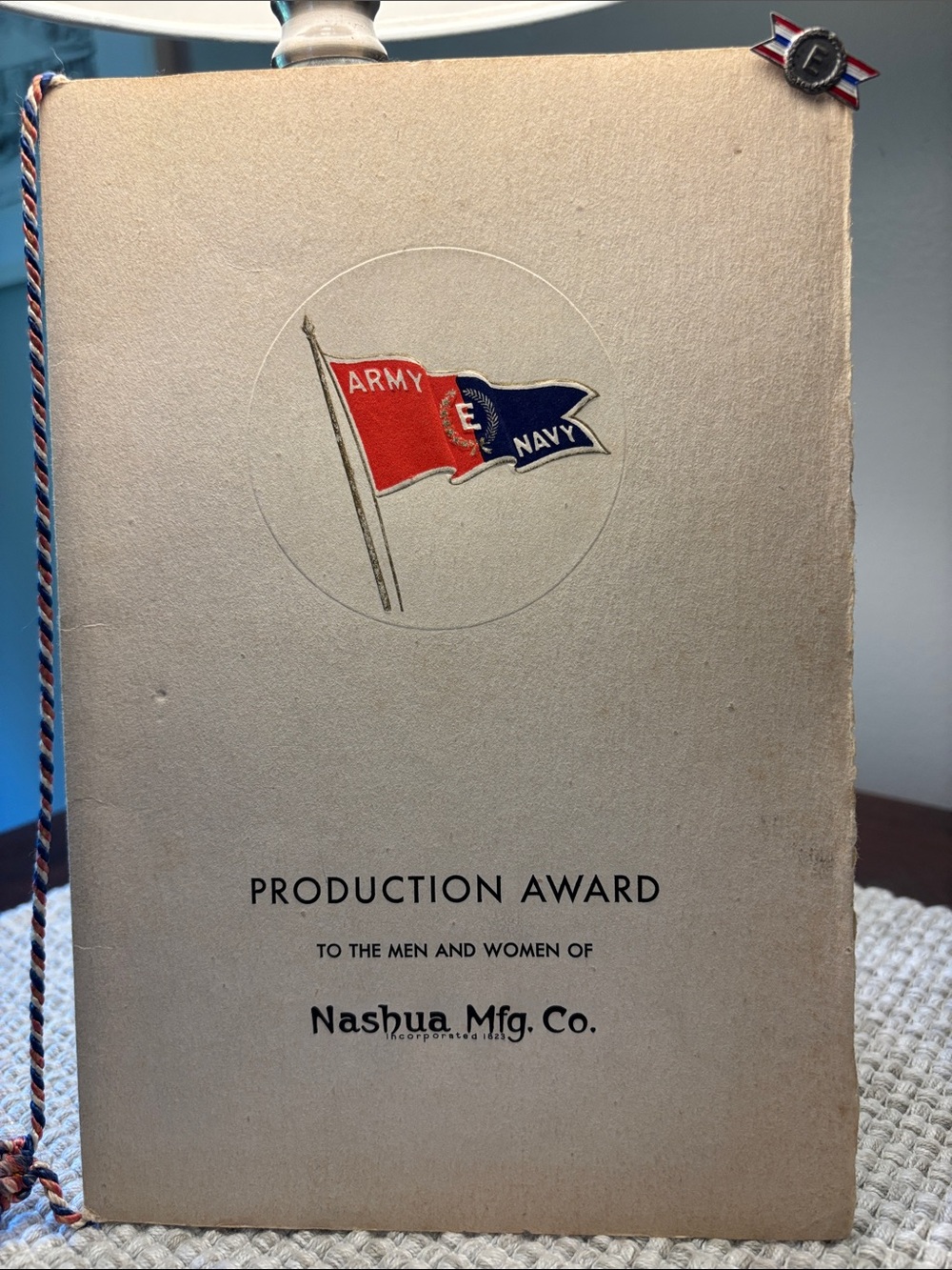 Beautiful vintage WWll Army/Navy award booklet with an original lapel-pin!